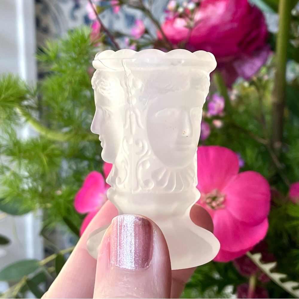 Vintage frosted glass three faces toothpick holder art glass